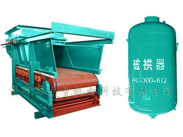 防止在給料機距離倉口較高的時候，連接段內的物料壓實粘結成拱或粘壁